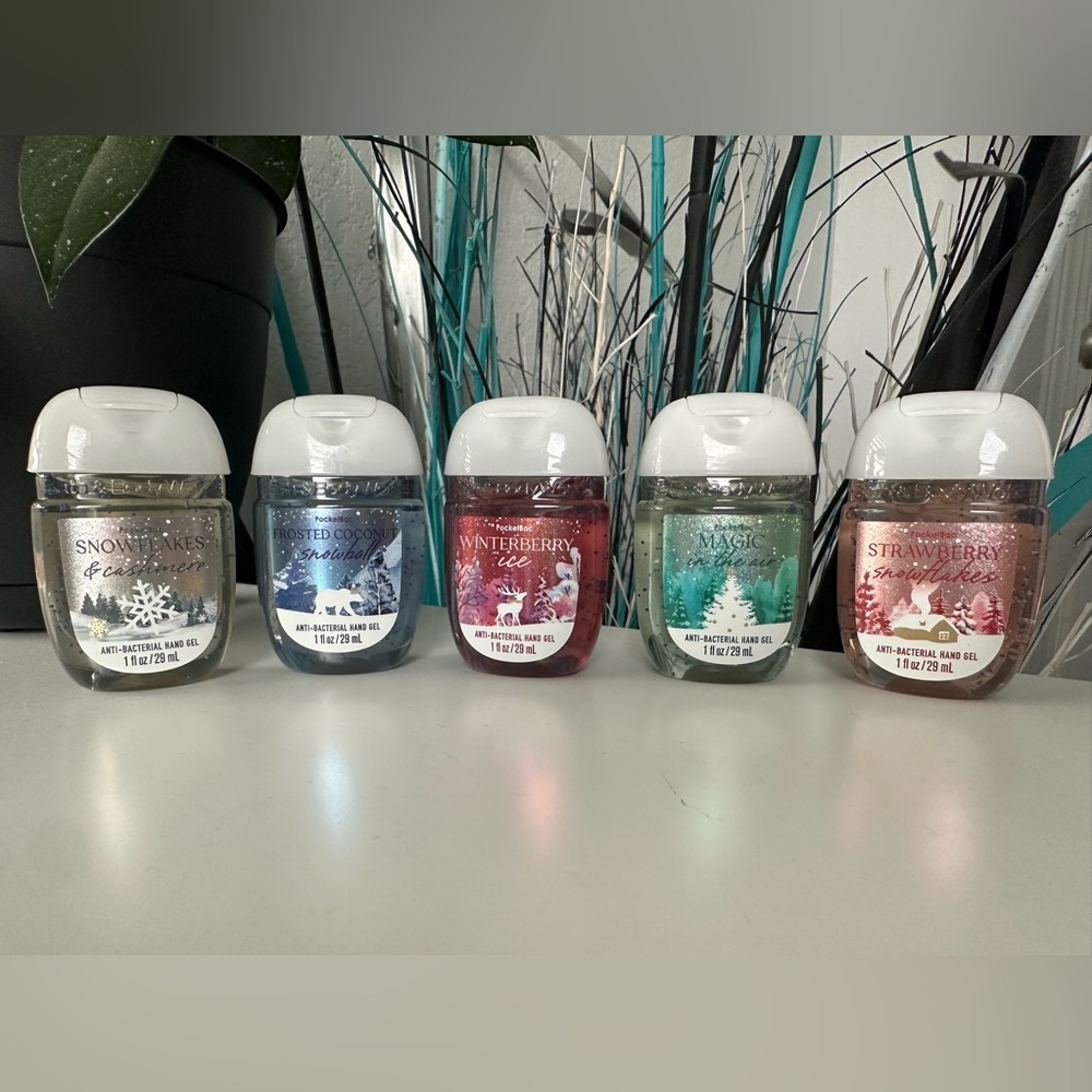 Bath and Body Works - 5 pack Christmas Hand Sanitizers